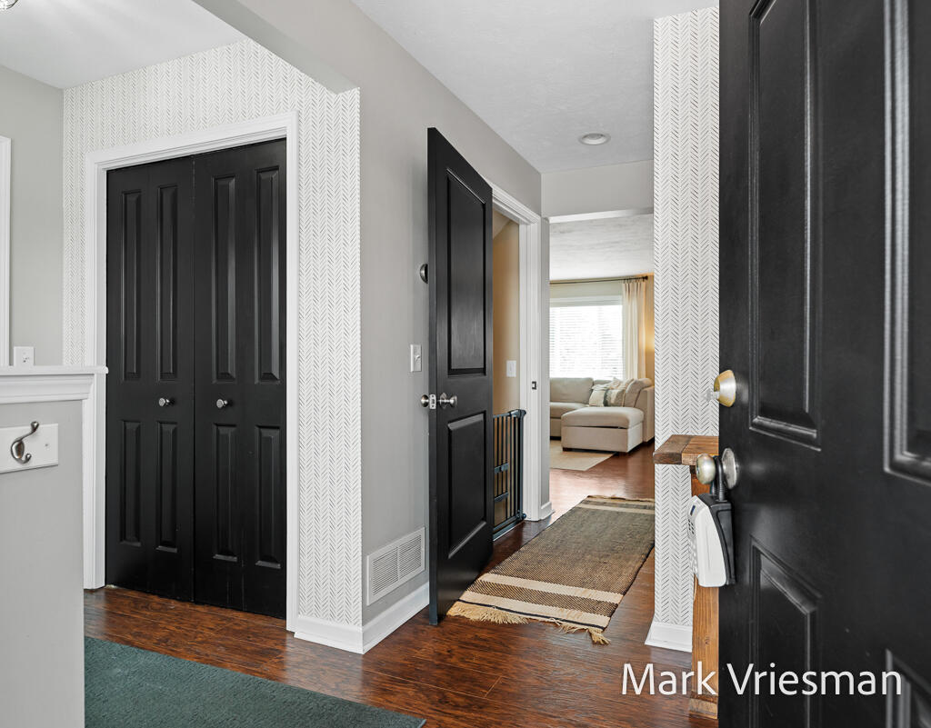 7938 Brewer Woods Court SE