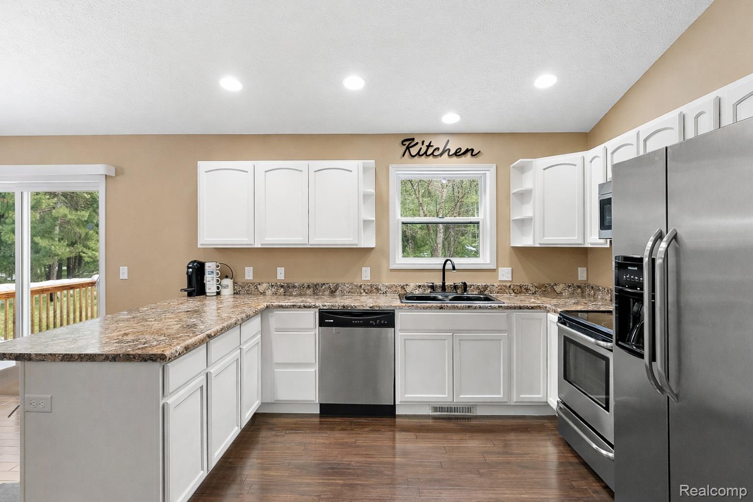 3249 Centennial Oak Drive