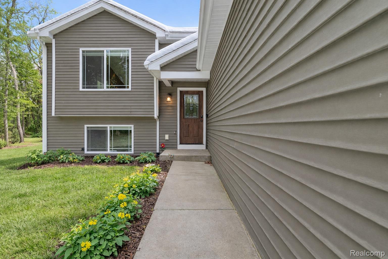 3249 Centennial Oak Drive