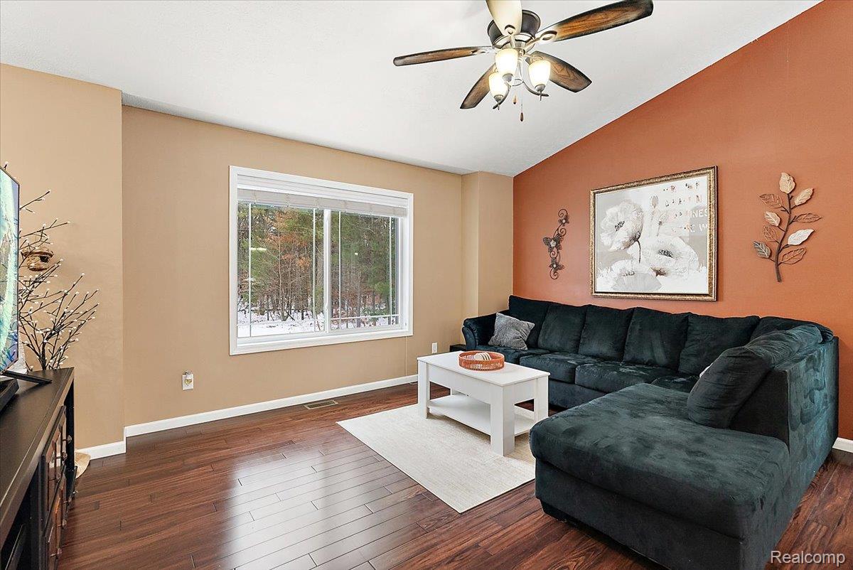 3249 Centennial Oak Drive