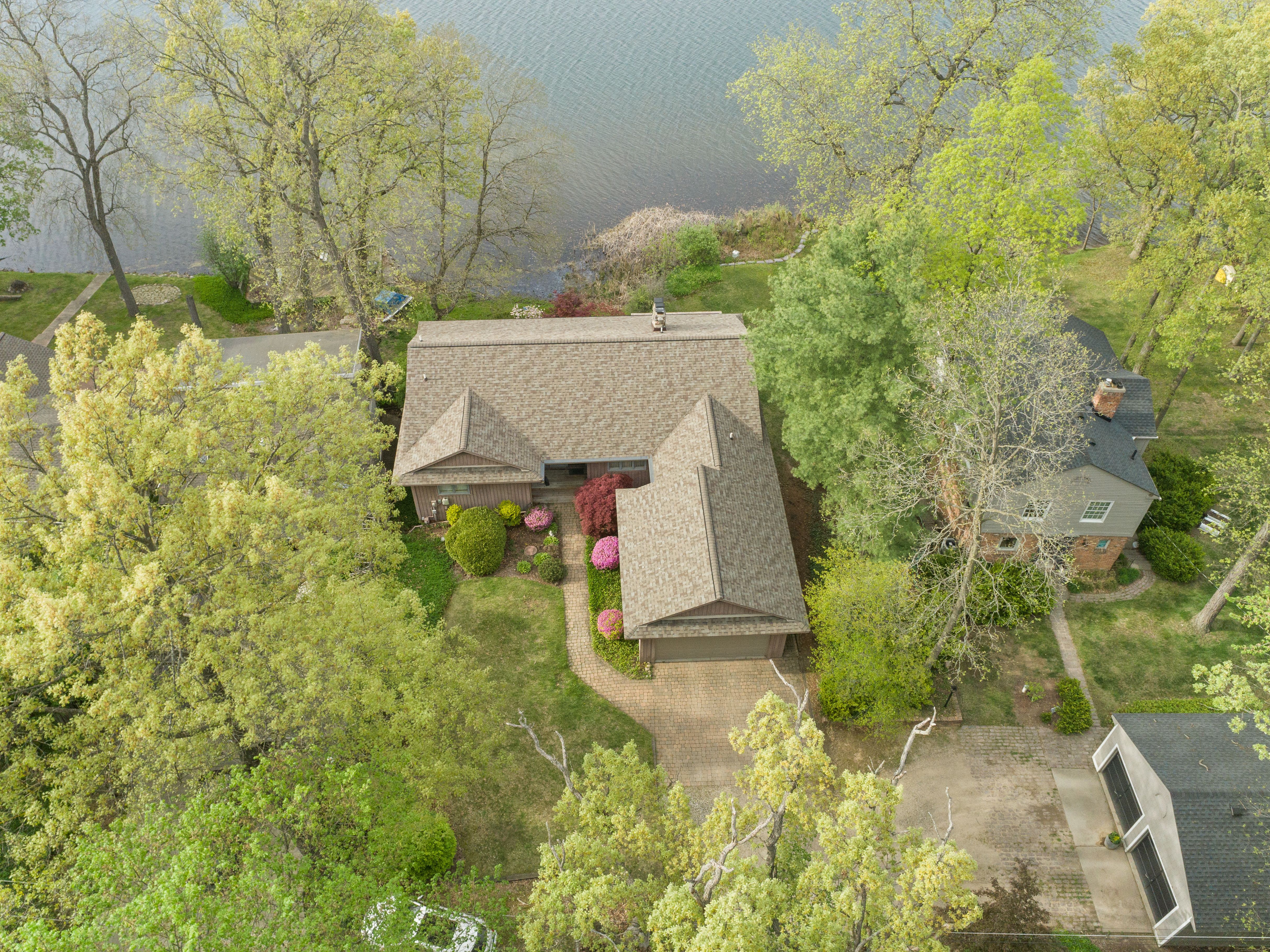 5867 COMMUNITY Drive