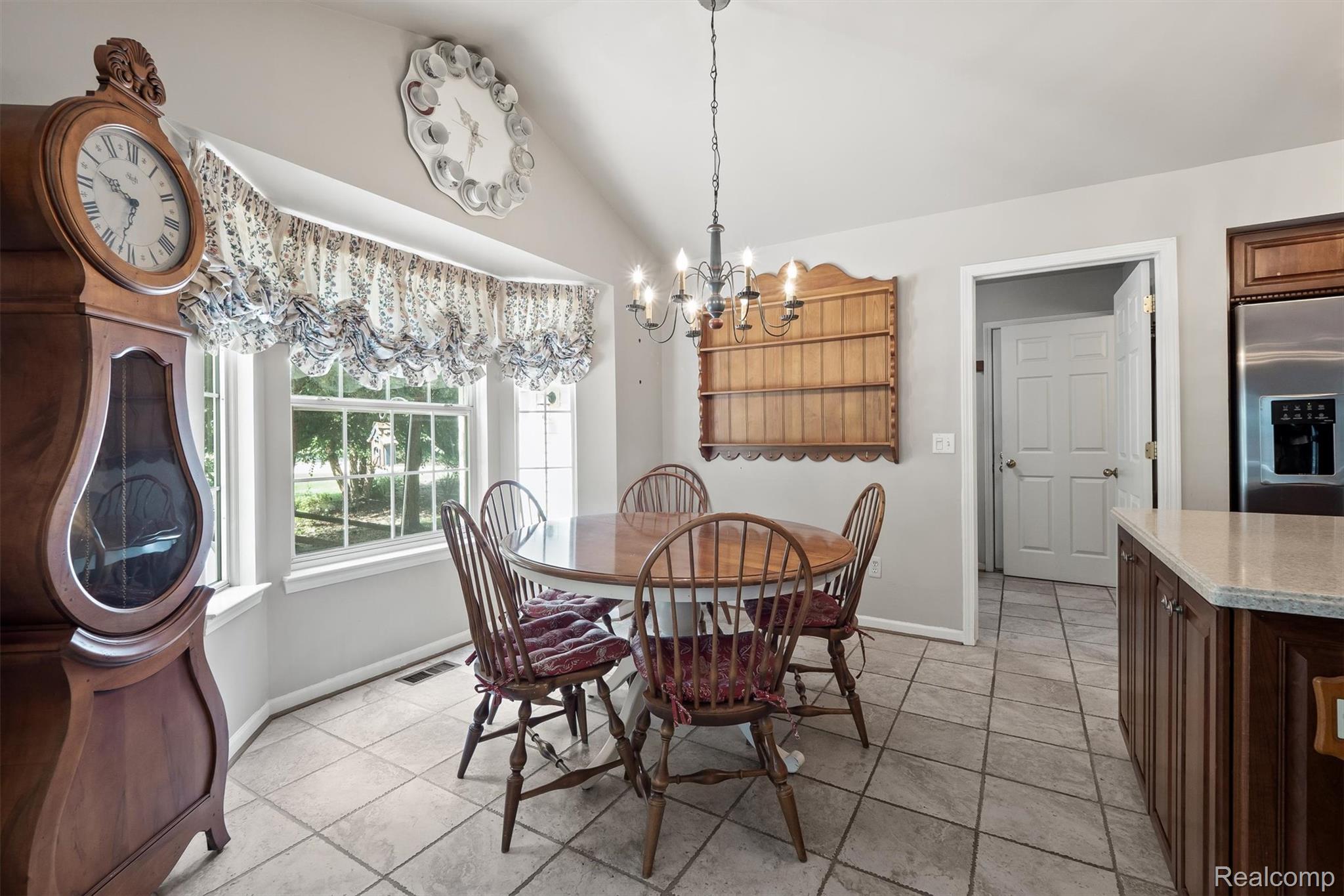 7260 Willow Oak Drive