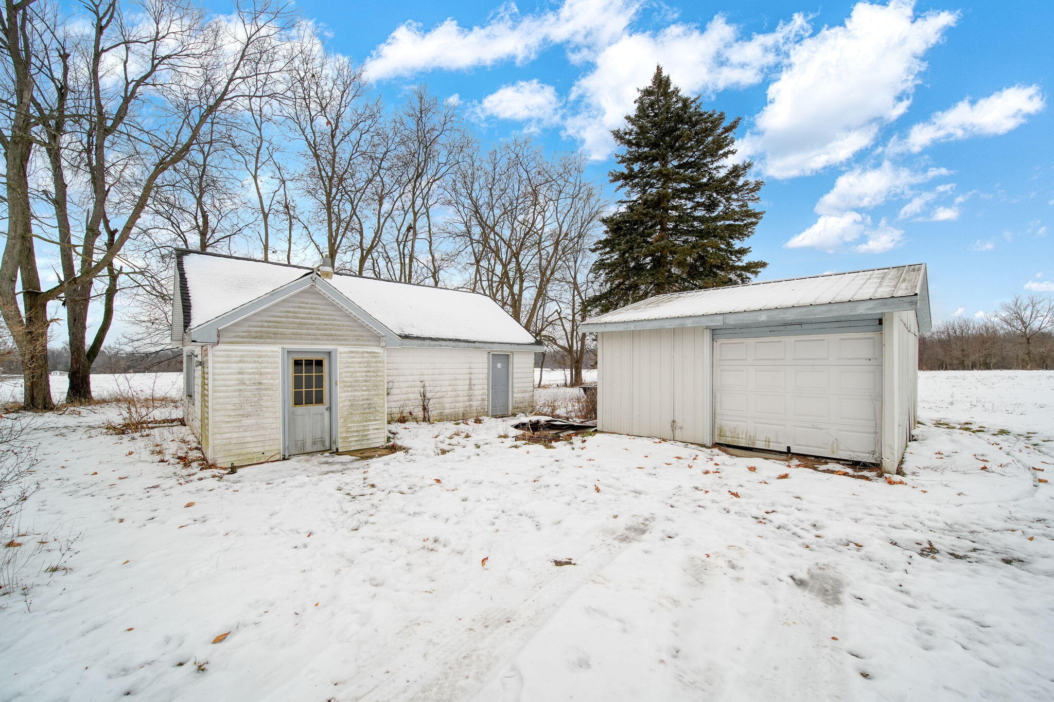 7640 Clark Lake Road