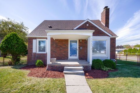 Photo of 23373 Wilmot Avenue, Eastpointe City, MI 48021 (MLS # 81025051288)