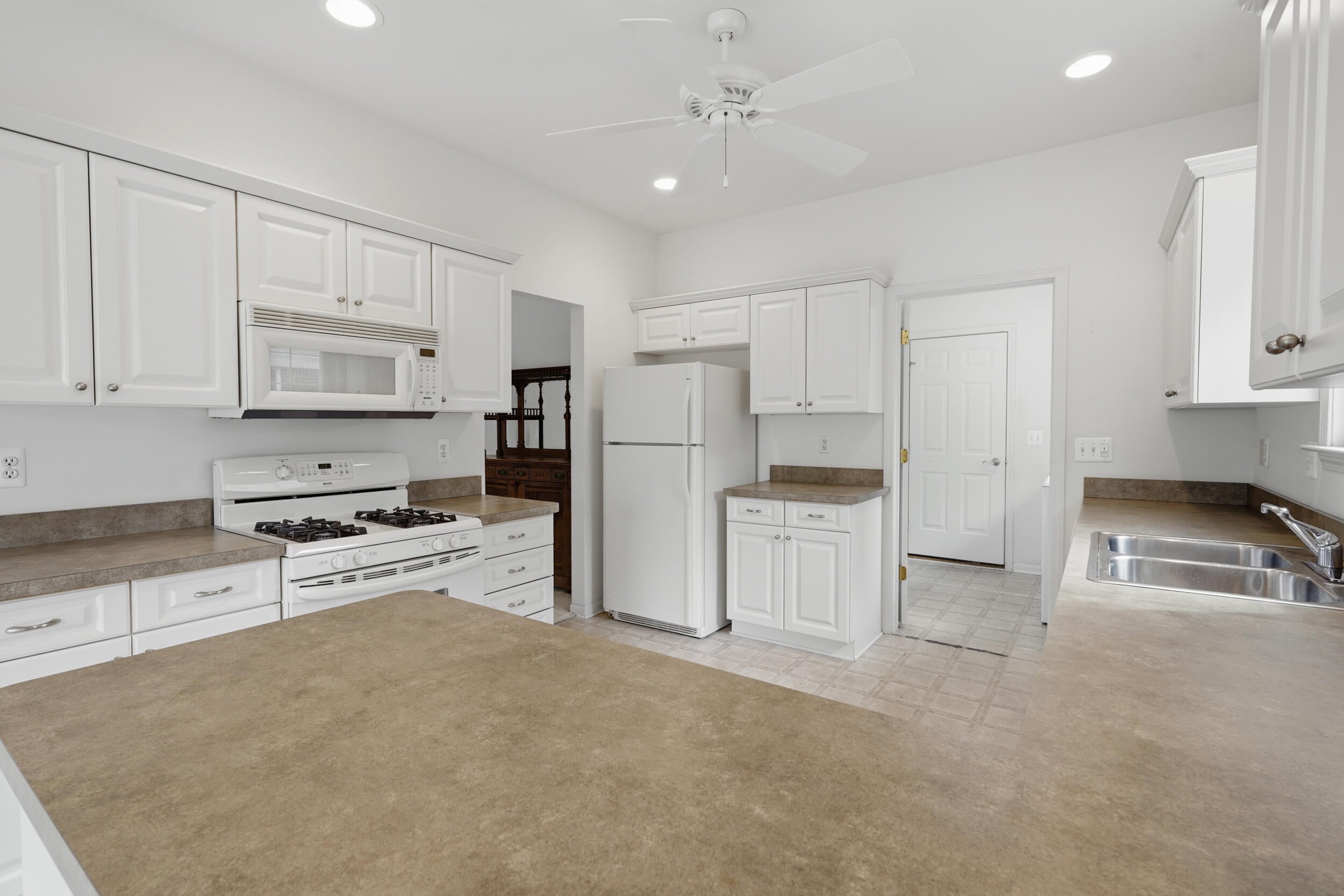 52689 Wildwood Drive