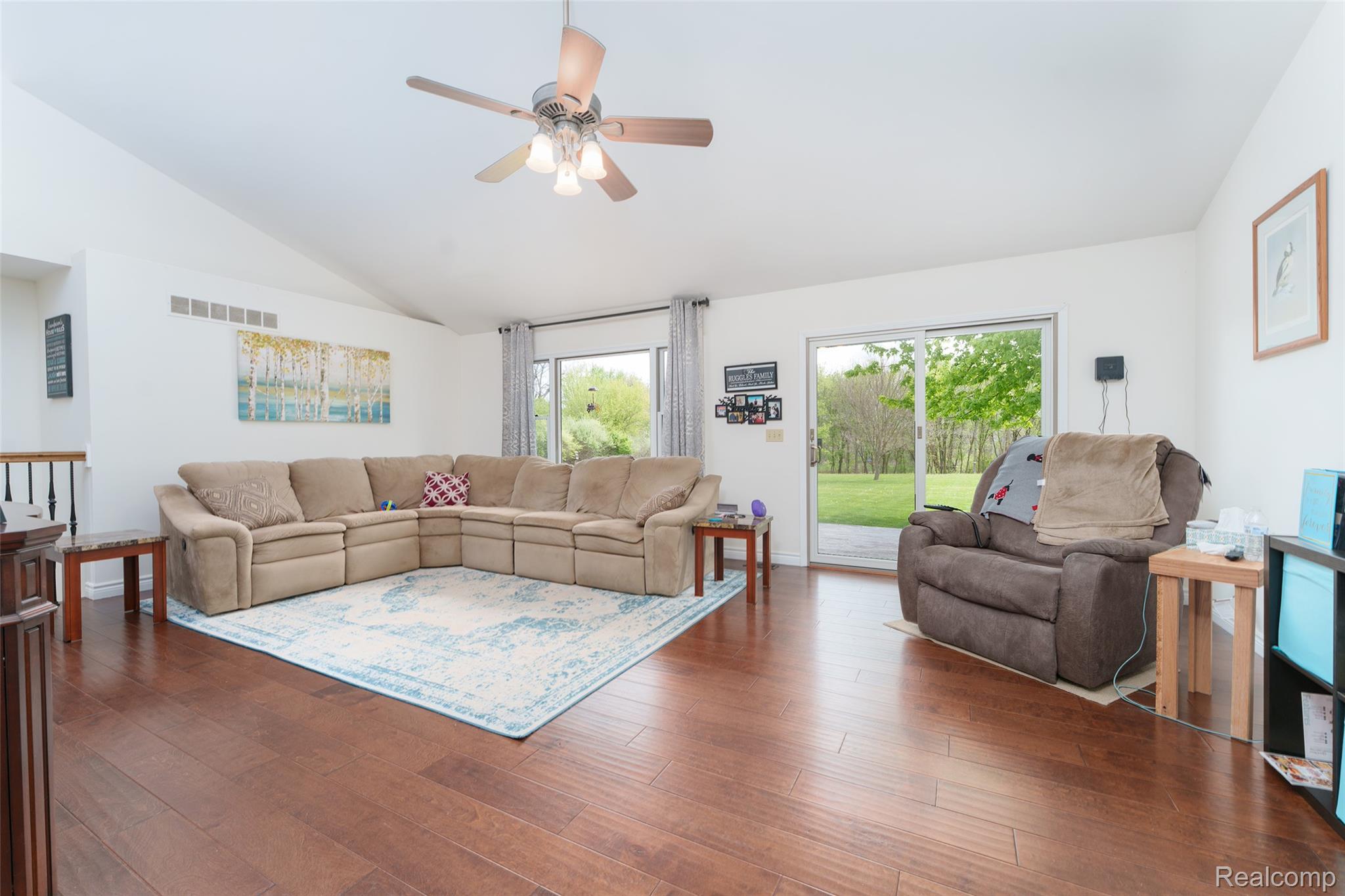 5753 Gregory Road