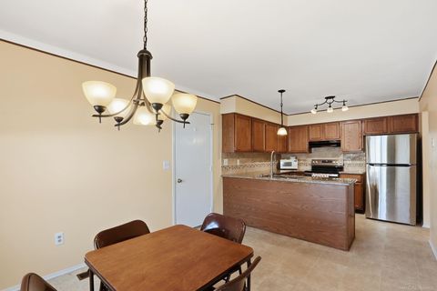 Tiny photo for 521 Tennyson Drive, Rochester Hills City, MI 48307 (MLS # 58050199717)