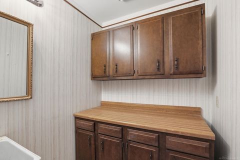 Tiny photo for 521 Tennyson Drive, Rochester Hills City, MI 48307 (MLS # 58050199717)