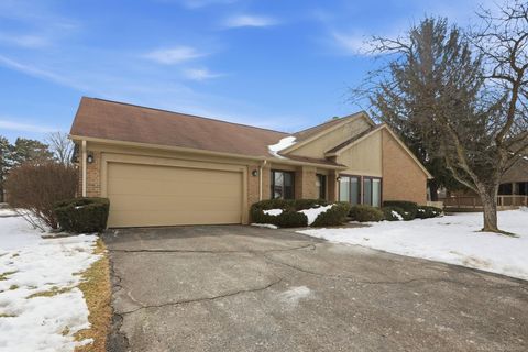 Tiny photo for 521 Tennyson Drive, Rochester Hills City, MI 48307 (MLS # 58050199717)