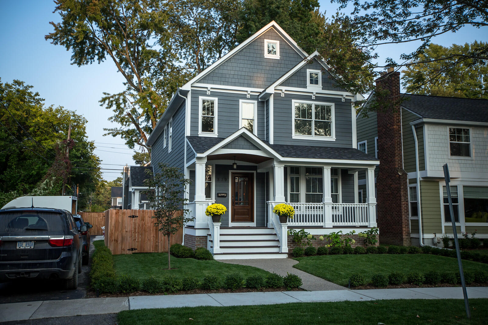819 Irving Avenue