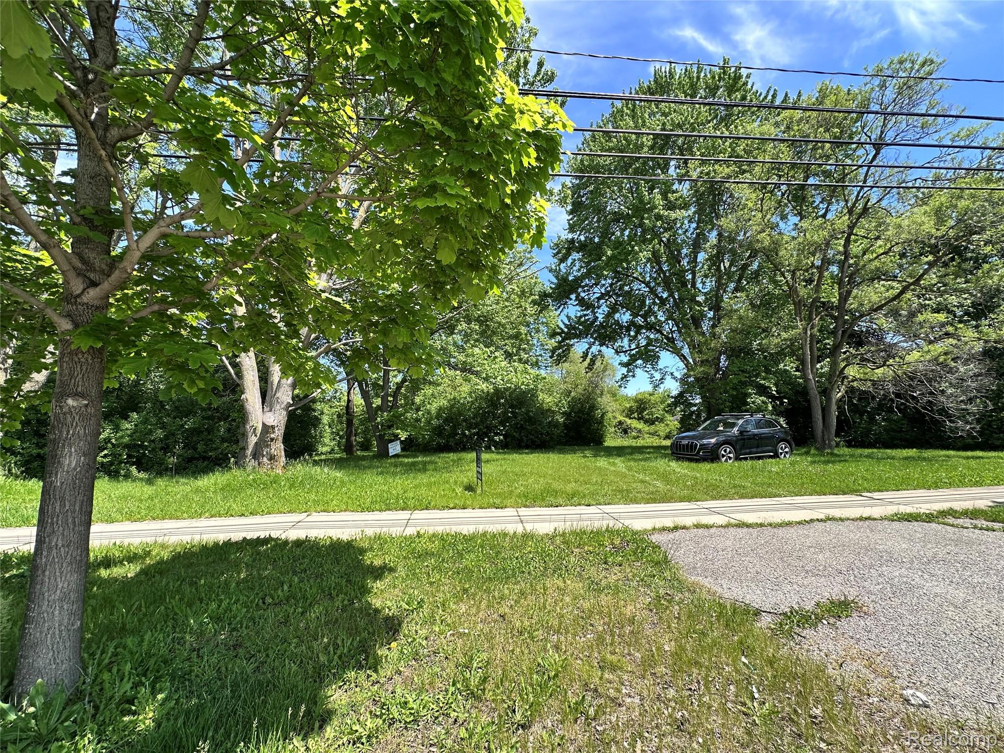 6750 N Canton Center Road