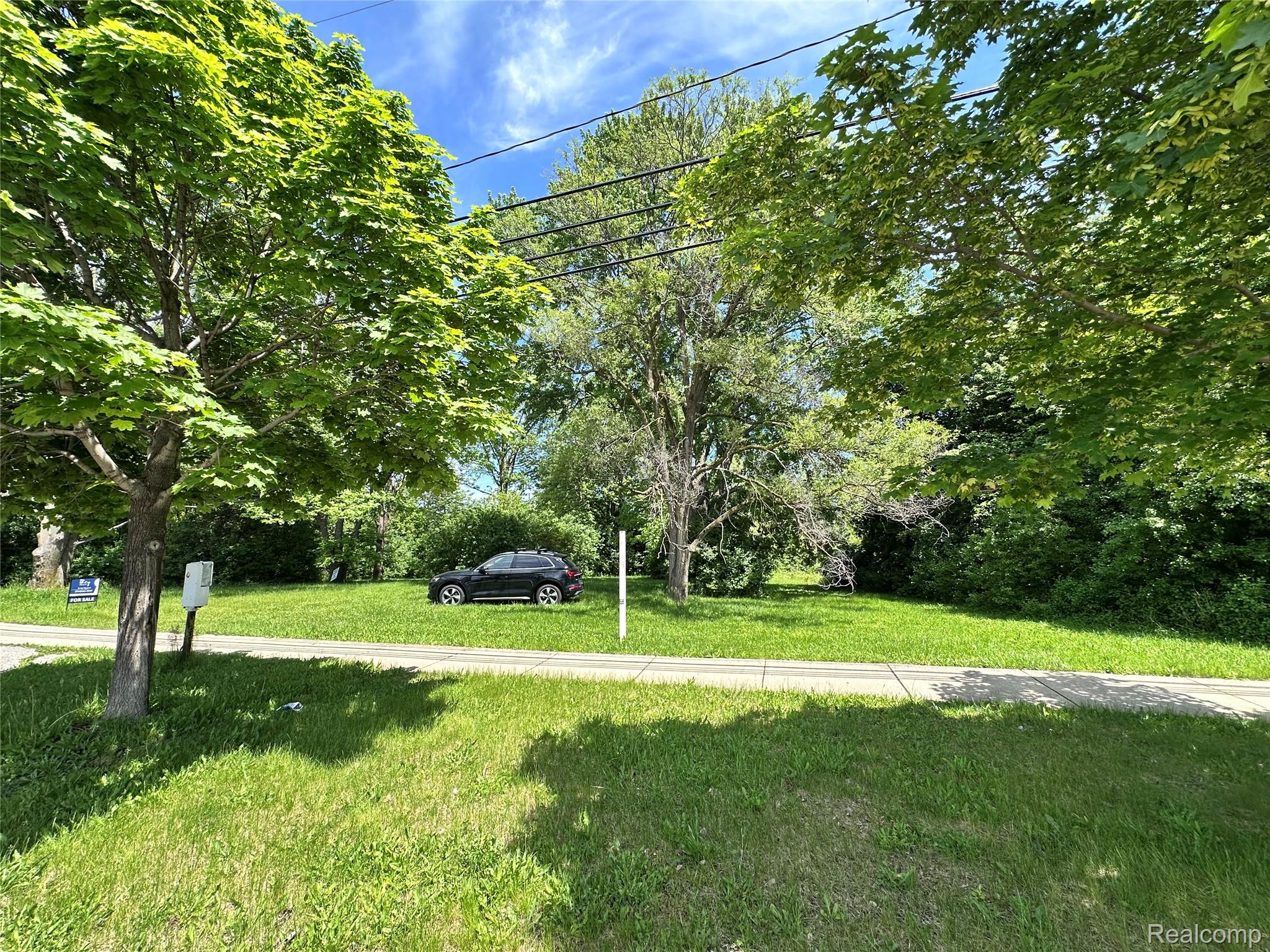 6750 N Canton Center Road