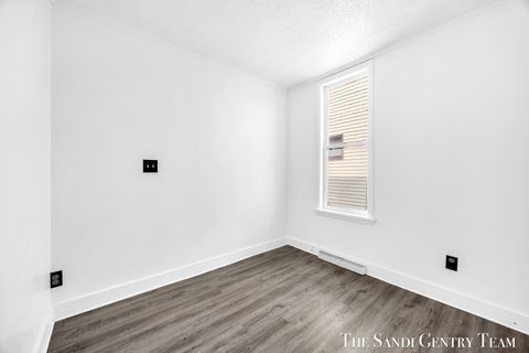Tiny photo for 1257 3rd Street, Muskegon City, MI 49441 (MLS # 71026005983)