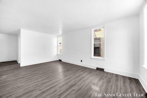 Tiny photo for 1257 3rd Street, Muskegon City, MI 49441 (MLS # 71026005983)