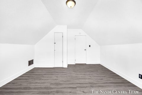 Tiny photo for 1257 3rd Street, Muskegon City, MI 49441 (MLS # 71026005983)