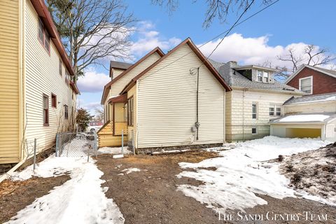 Tiny photo for 1257 3rd Street, Muskegon City, MI 49441 (MLS # 71026005983)