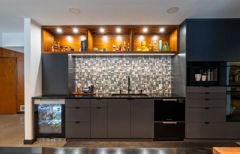 A home in BloomfieldCharterTownship_Oakland