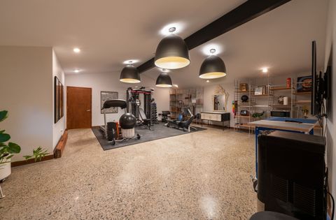 A home in BloomfieldCharterTownship_Oakland