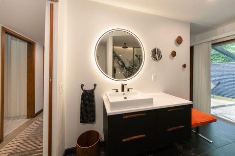 A home in BloomfieldCharterTownship_Oakland