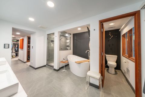 A home in BloomfieldCharterTownship_Oakland