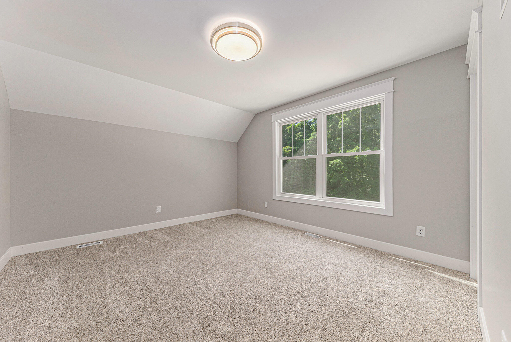 Oshtemo Charter Township, Michigan 49009, United States, 4 Bedrooms Bedrooms, ,3 BathroomsBathrooms,Residential,Active,162082