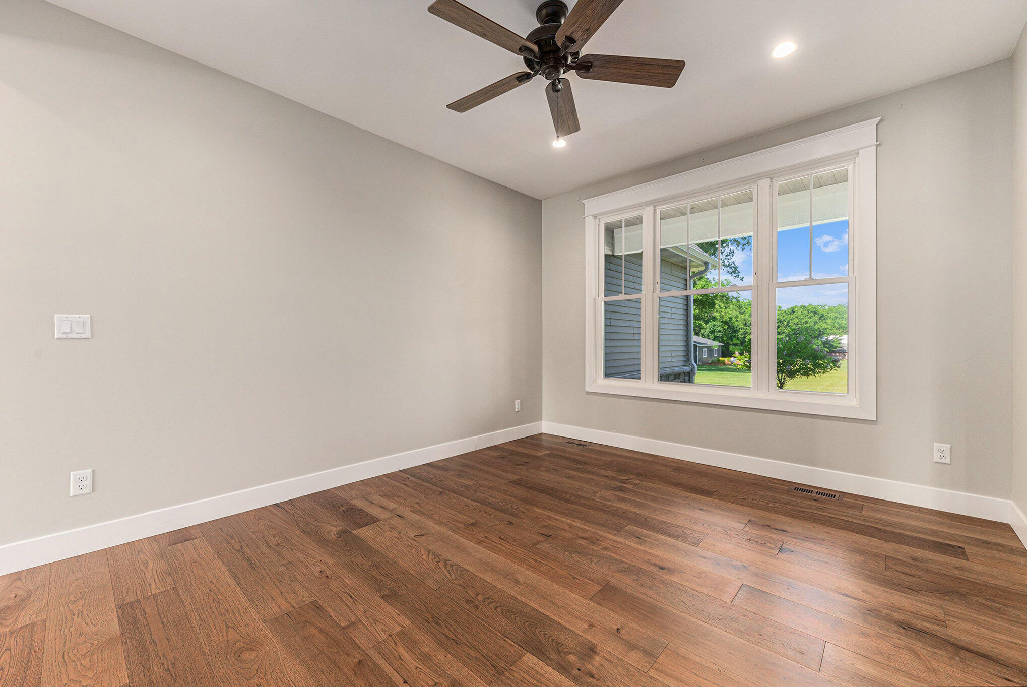 Oshtemo Charter Township, Michigan 49009, United States, 4 Bedrooms Bedrooms, ,3 BathroomsBathrooms,Residential,Active,162082