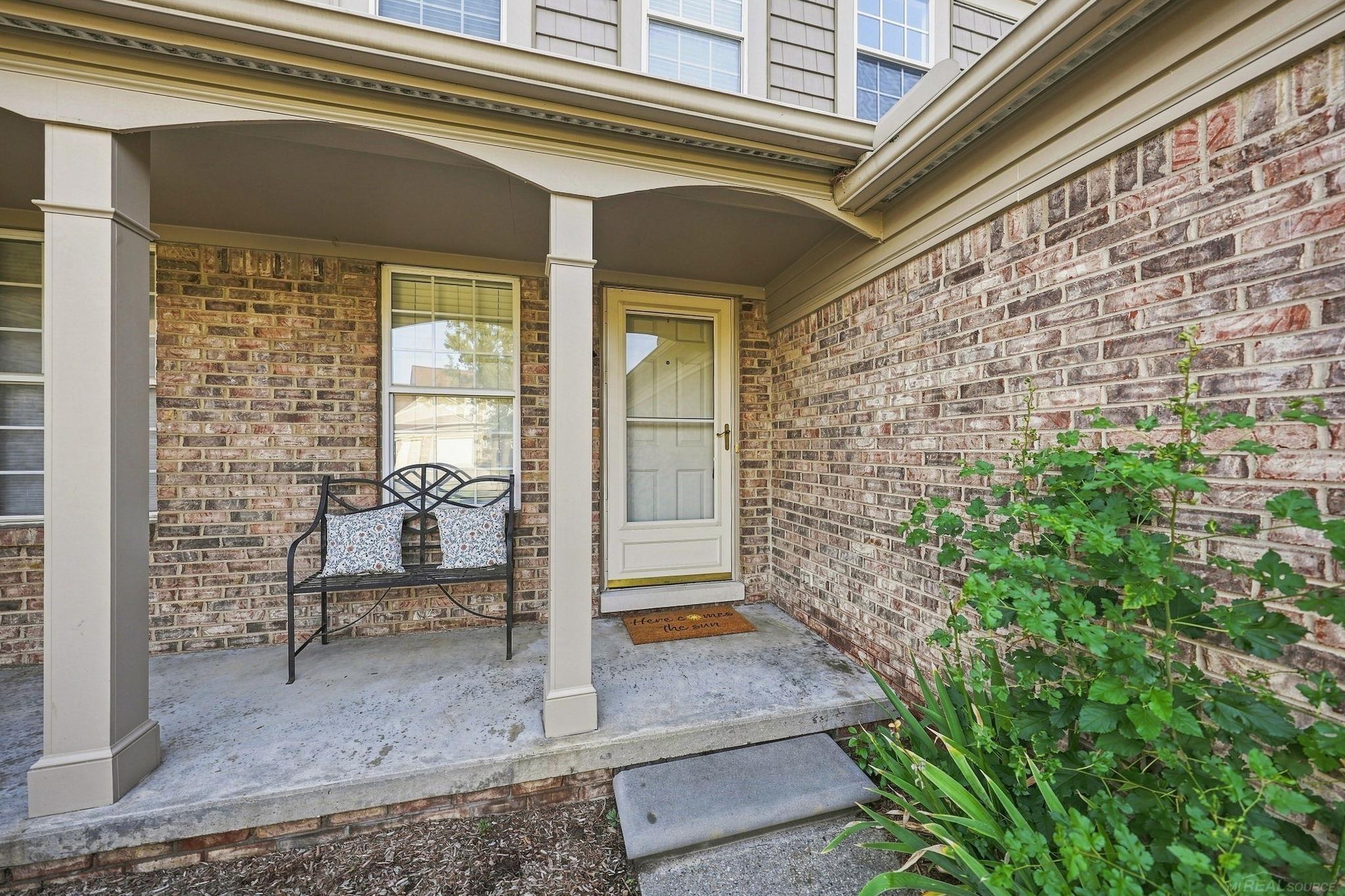 4083 W Hunters Circle