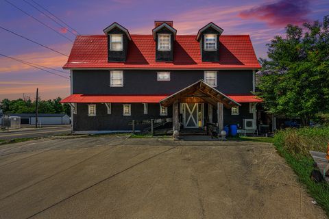 721 E Bridge Street Plainwell City MI 49080