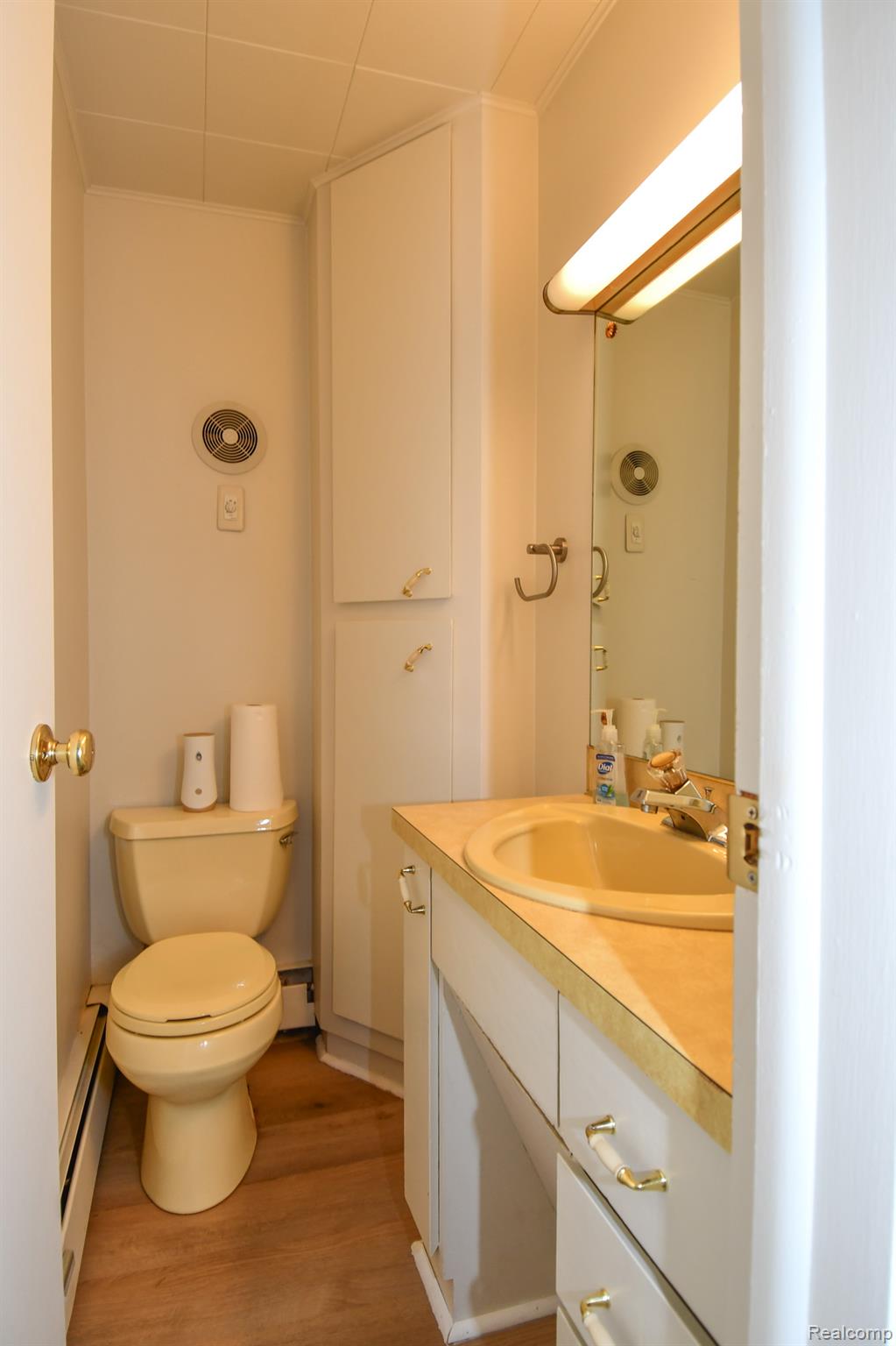 Genesee Charter Township, Michigan 48506, United States, 3 Bedrooms Bedrooms, ,2 BathroomsBathrooms,Residential,Active,232153