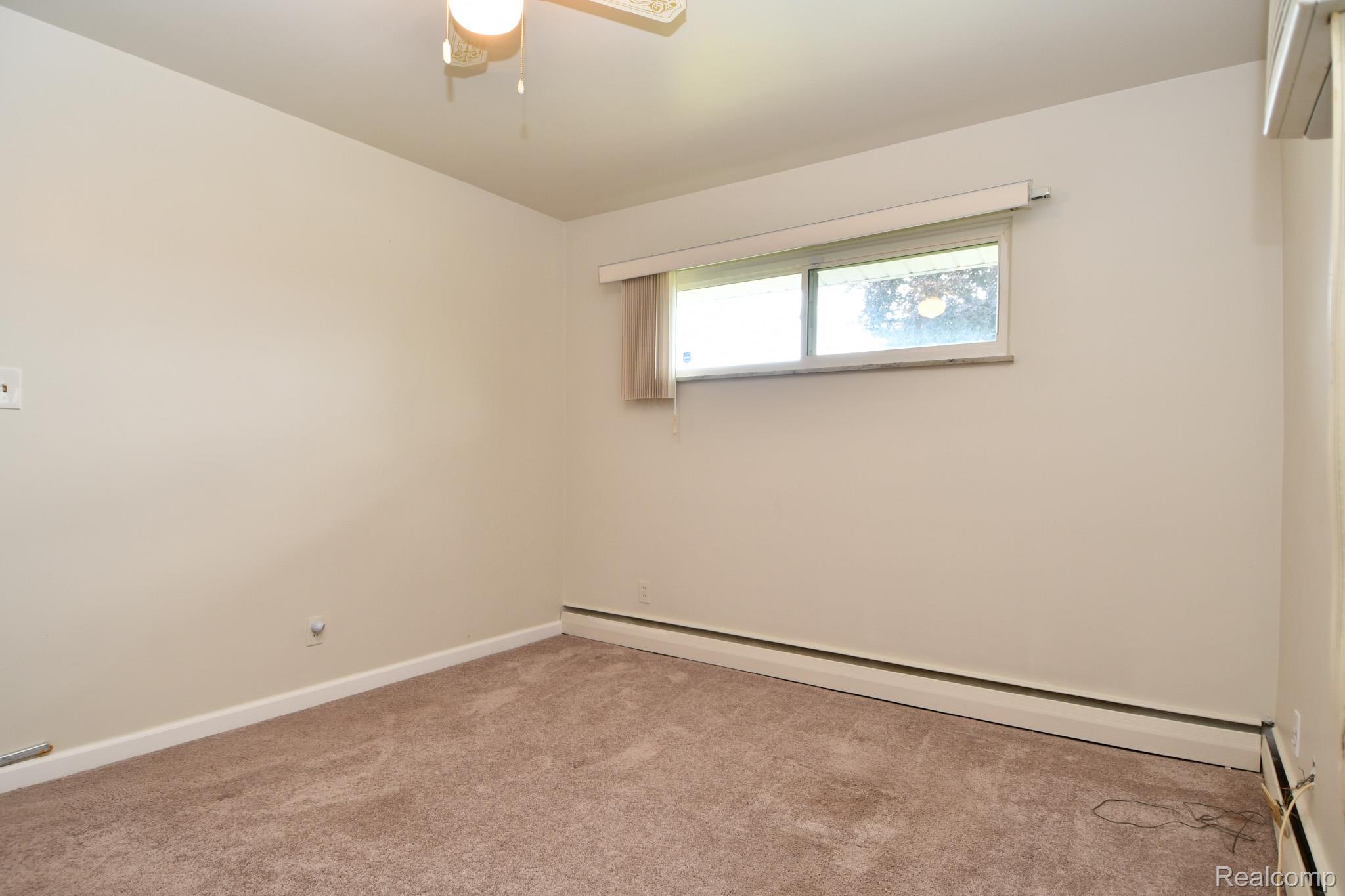 Genesee Charter Township, Michigan 48506, United States, 3 Bedrooms Bedrooms, ,2 BathroomsBathrooms,Residential,Active,232153