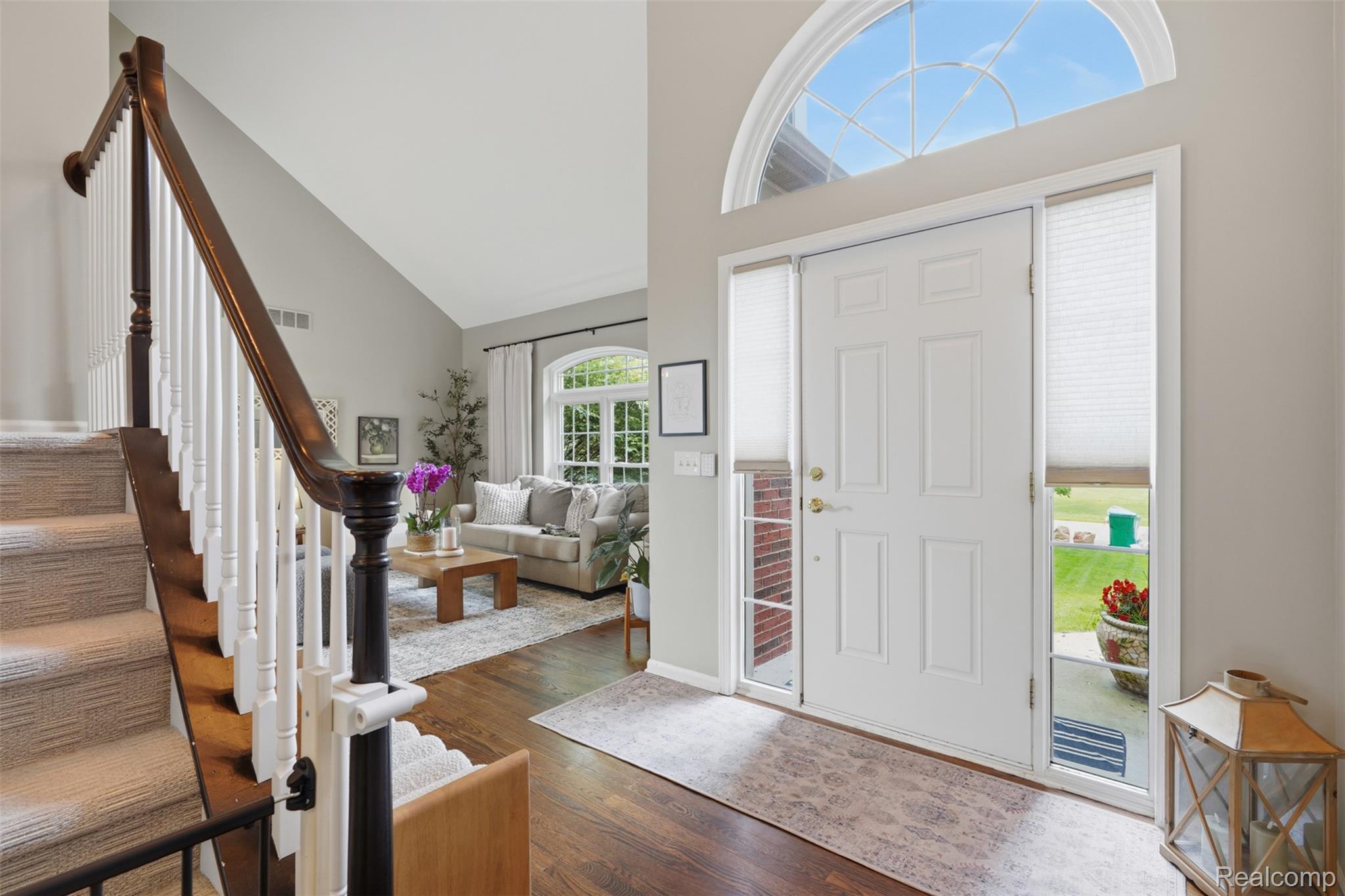 735 Kentbrook Drive