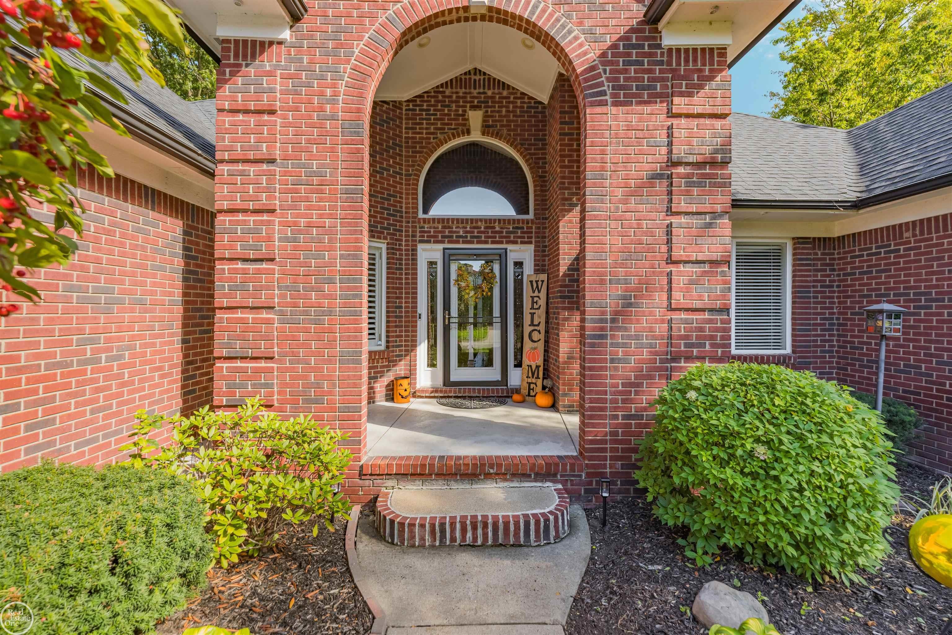 54108 Black Cherry Lane