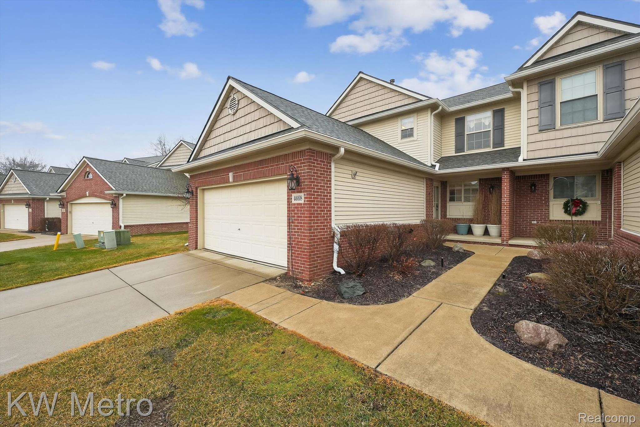 4668 Summer Ridge Drive