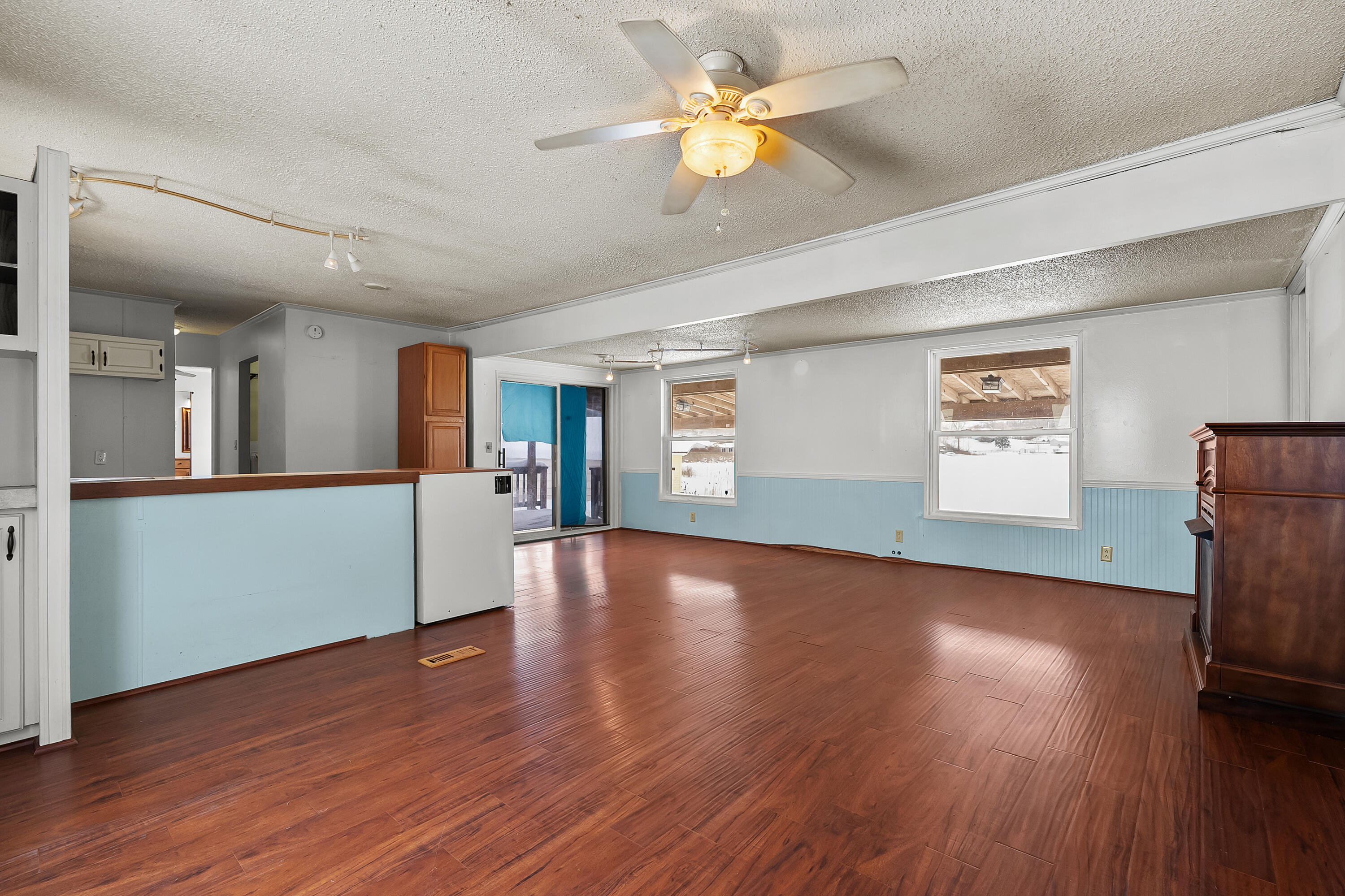 152 Coats Grove Road