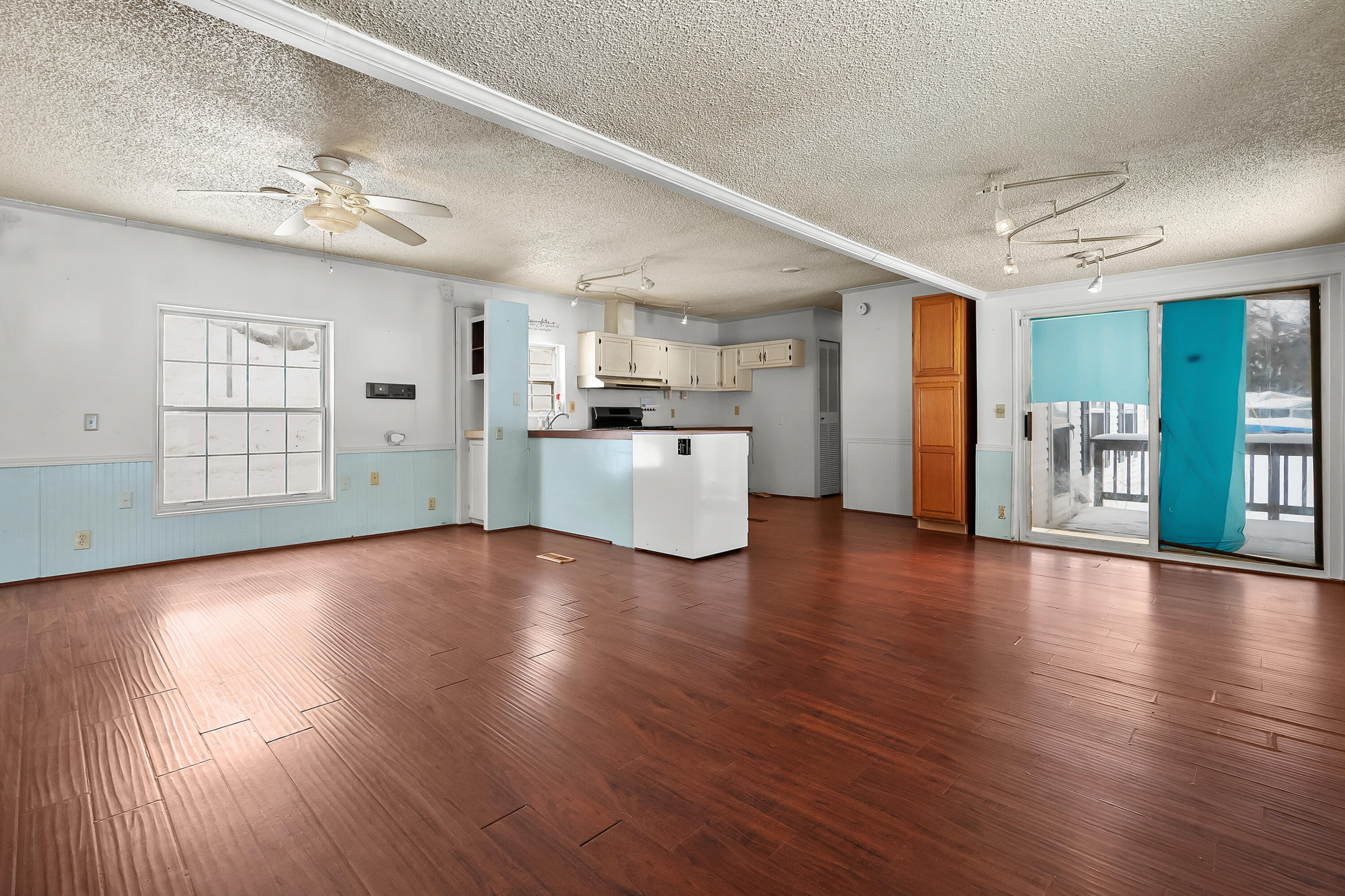 152 Coats Grove Road