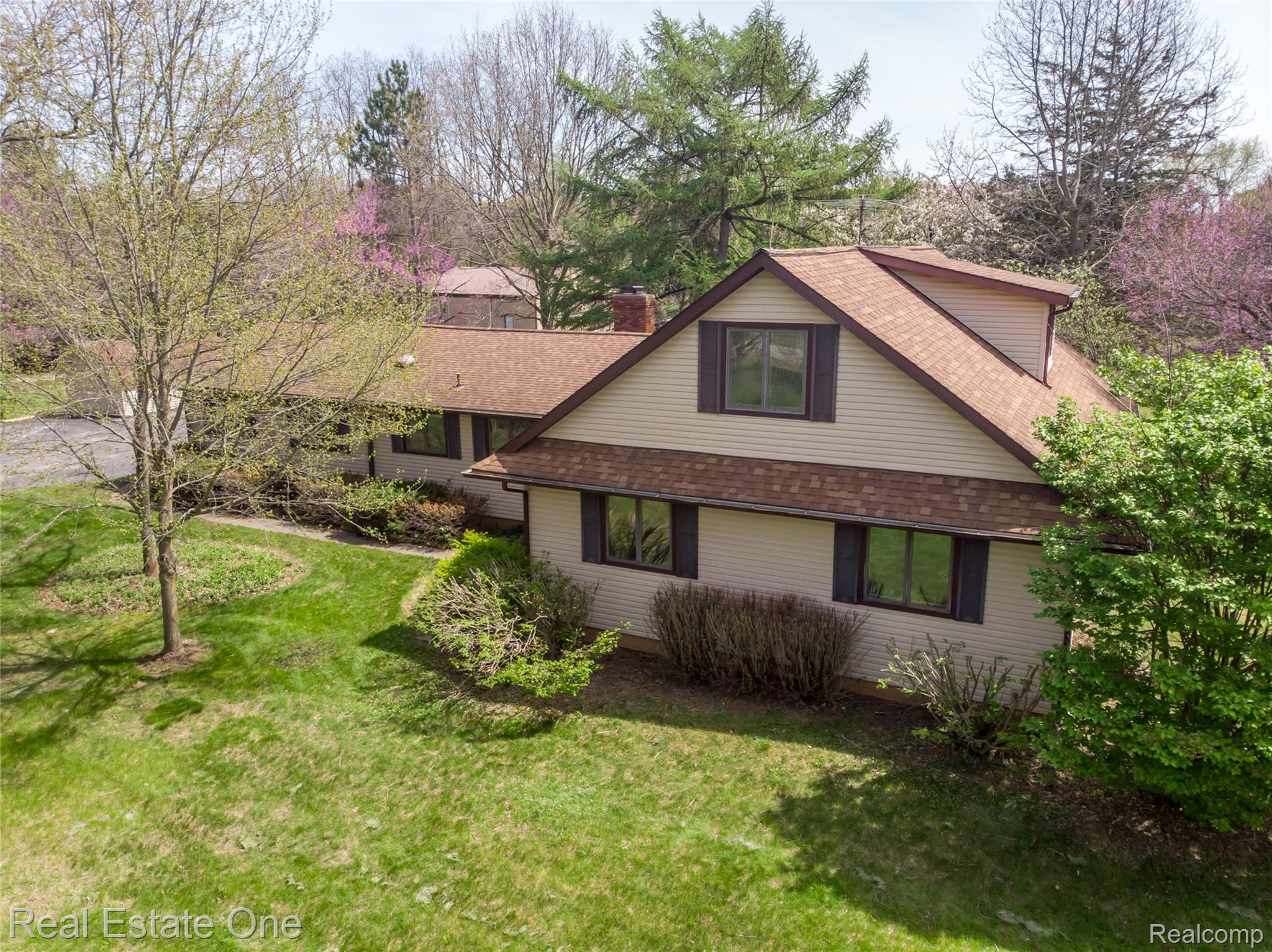 9050 Earhart Road