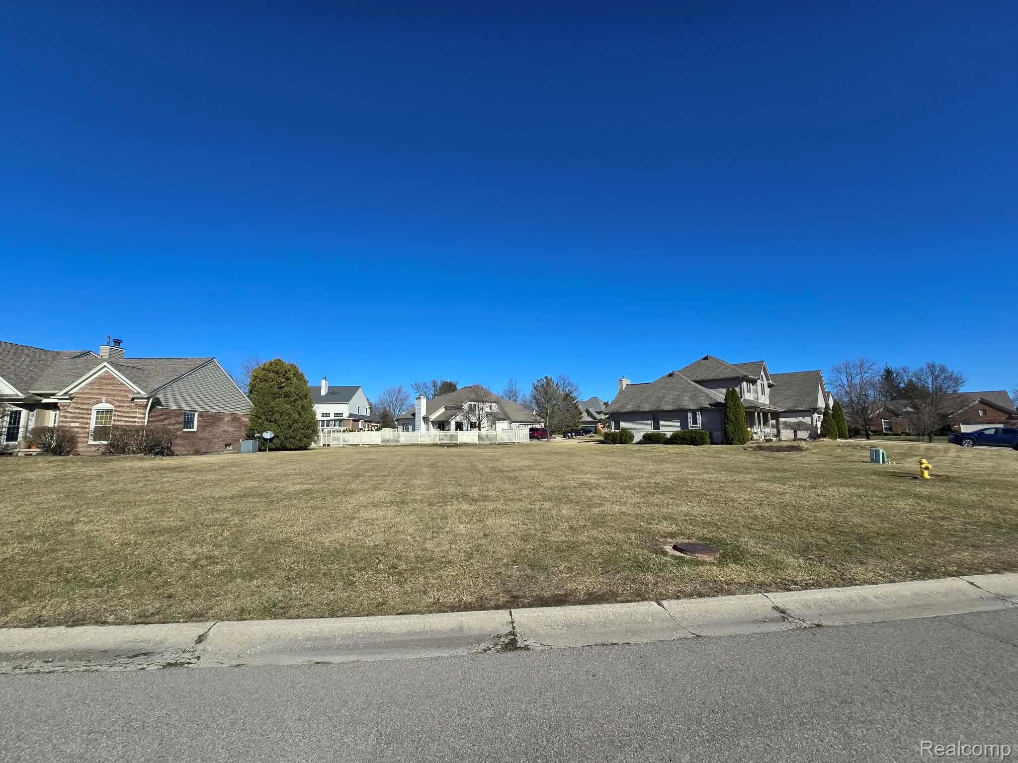 827 Carrington Boulevard