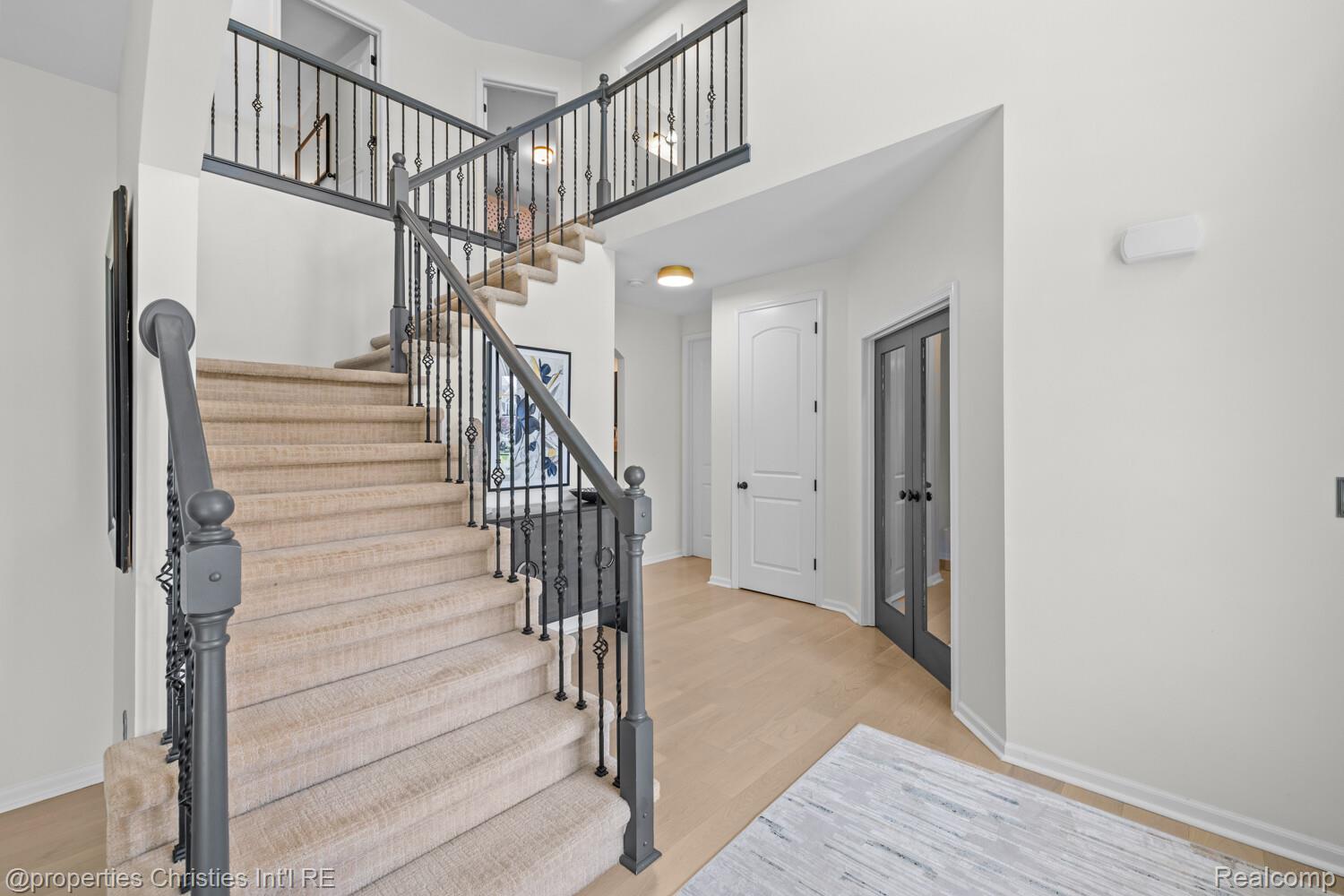 578 Red Bank Drive