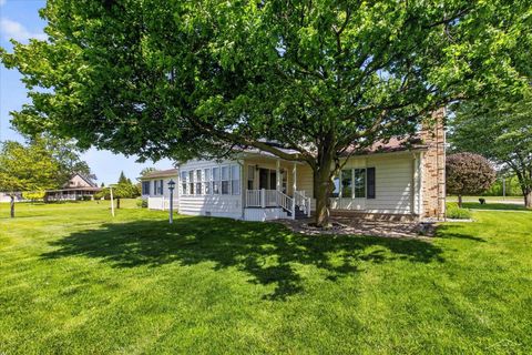 Tiny photo for 9105 Liken Road, Sebewaing Township, MI 48759 (MLS # 61050209508)