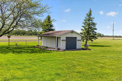 Tiny photo for 9105 Liken Road, Sebewaing Township, MI 48759 (MLS # 61050209508)