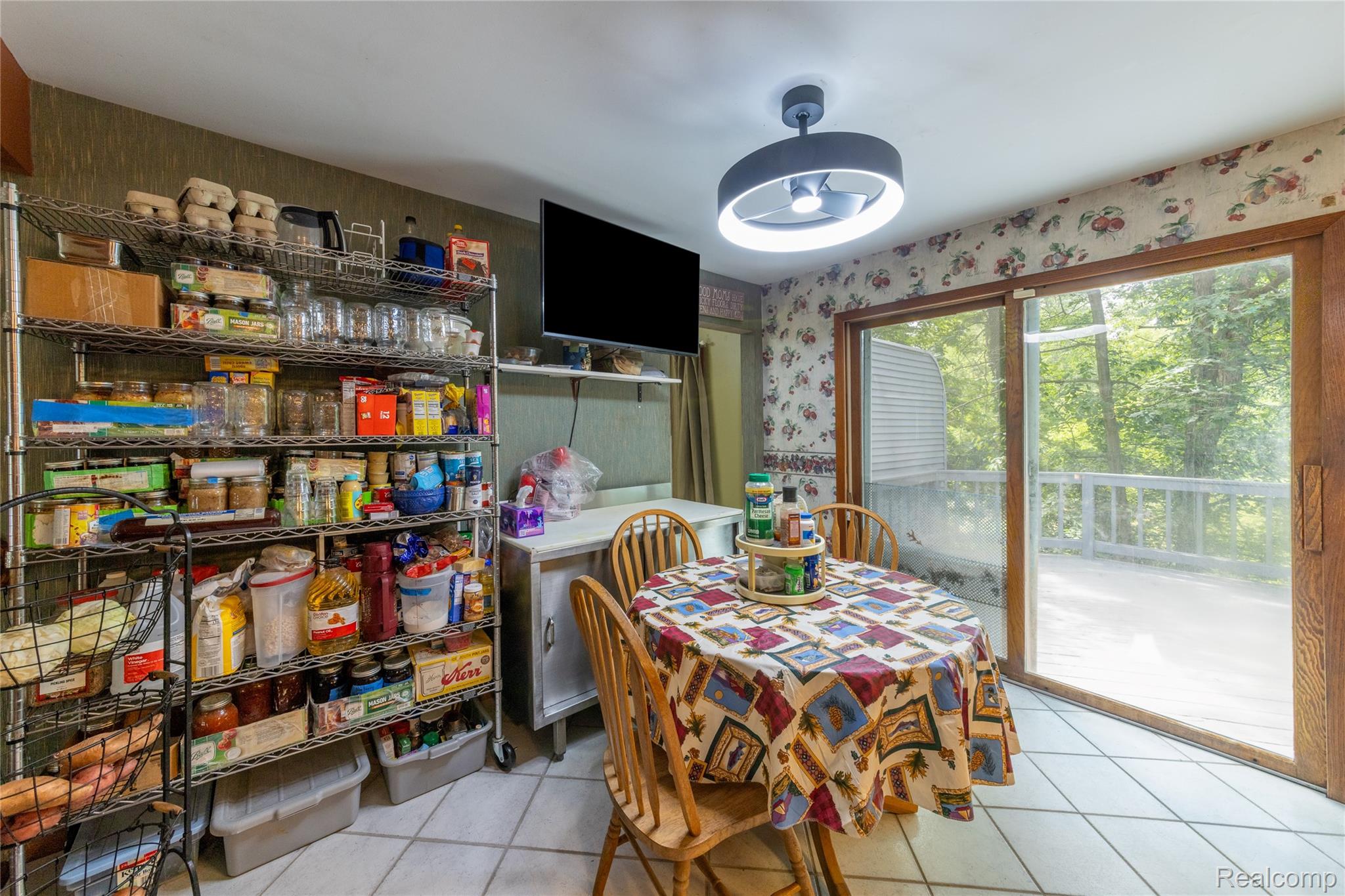 2680 Pardee Road