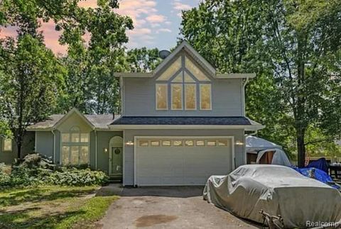 2680 Pardee Road Howell City MI 48843
