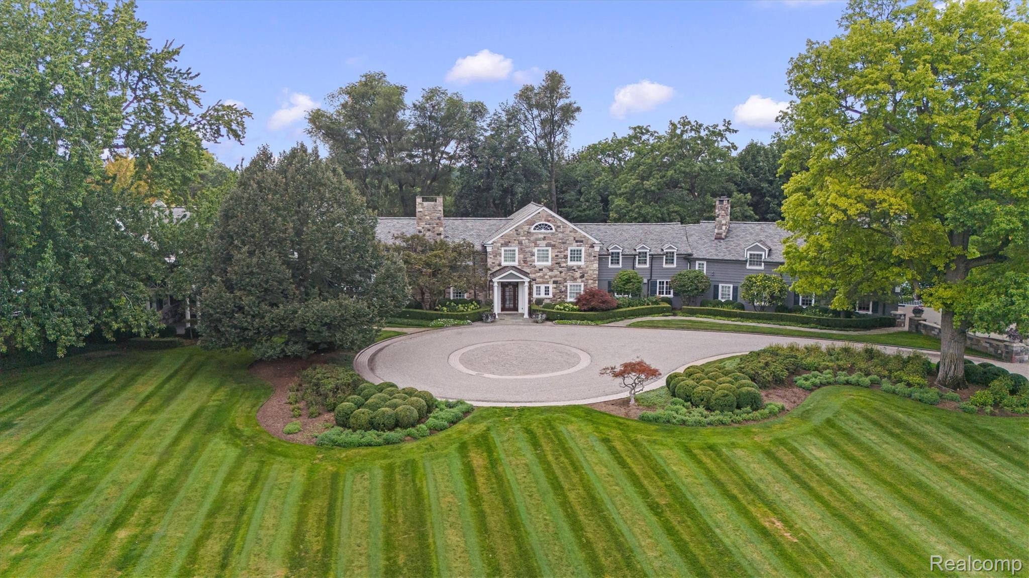 2600 Turtle Lake Drive