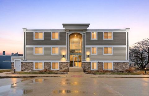 223 N Shore Drive 308 South Haven City MI 49090