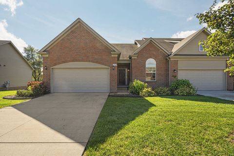 Photo of 2726 Brooklyn Drive, Ypsilanti Charter Township, MI 48198 (MLS # 81025051356)