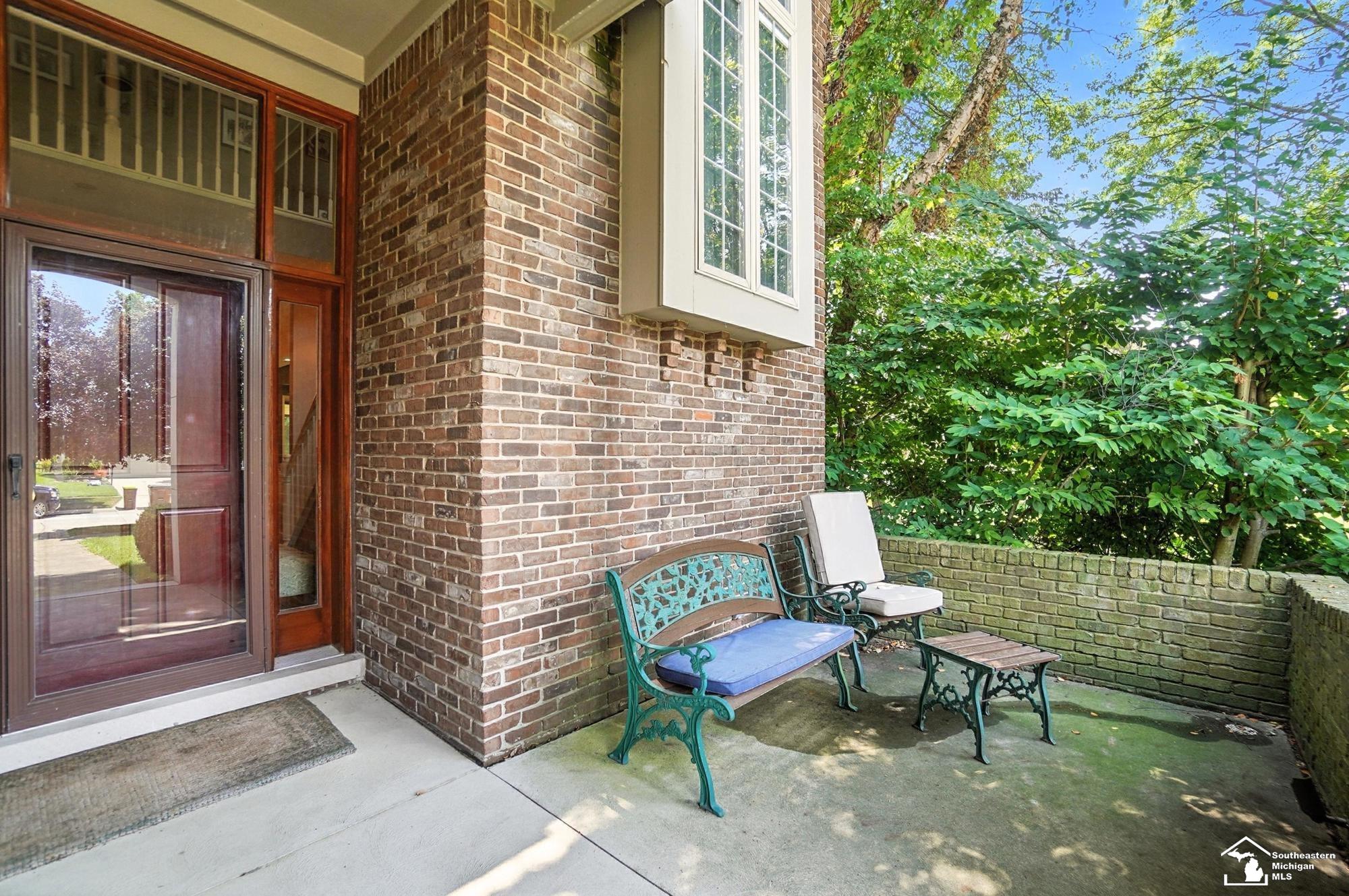 510 Ave De Lafayette Avenue