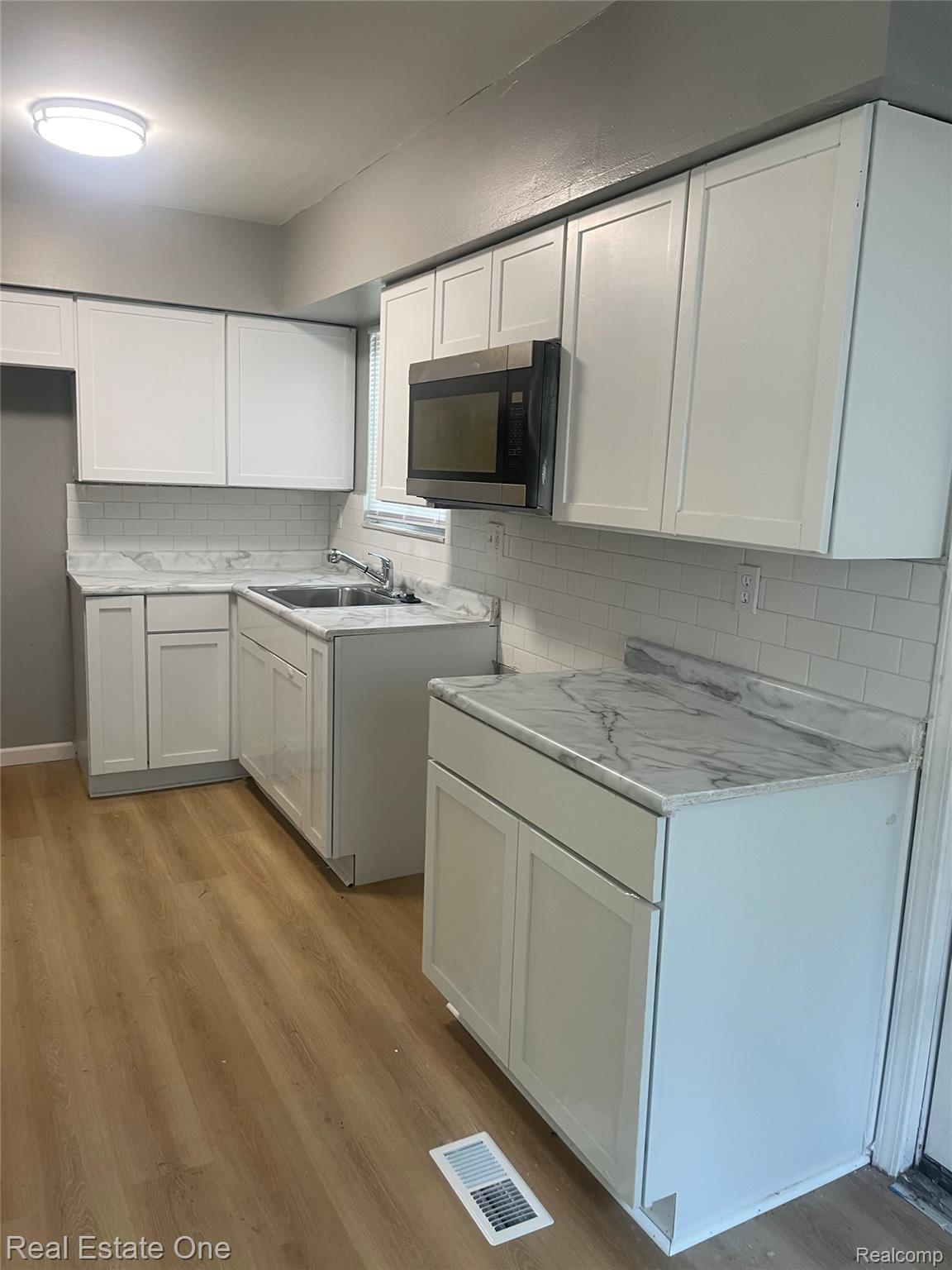 28148 FAIRFAX Street