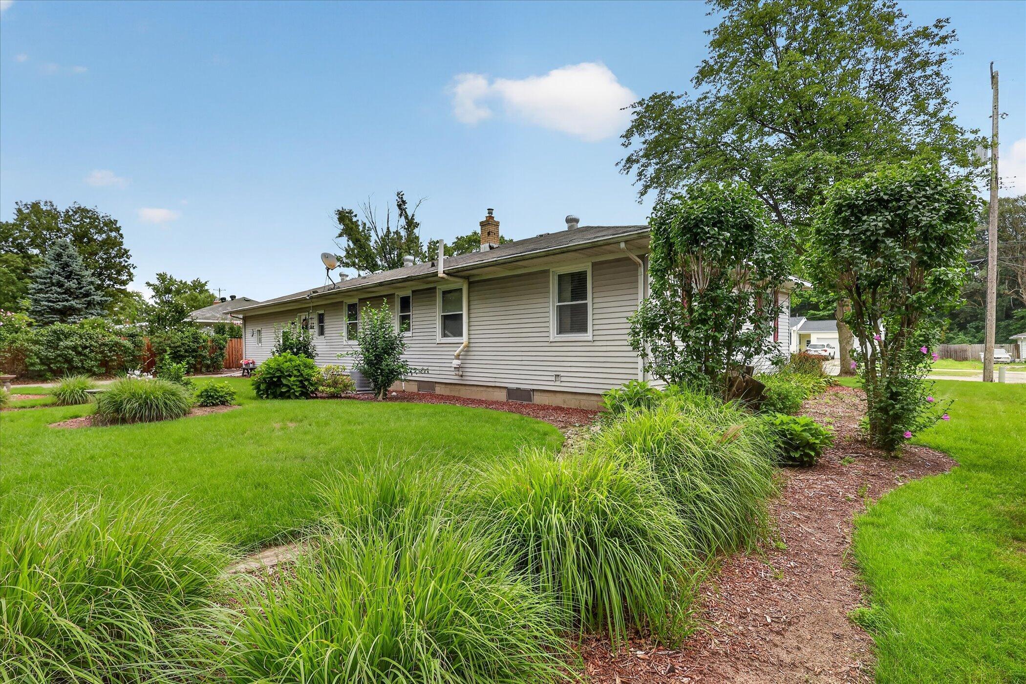 1055 Elmwood Drive