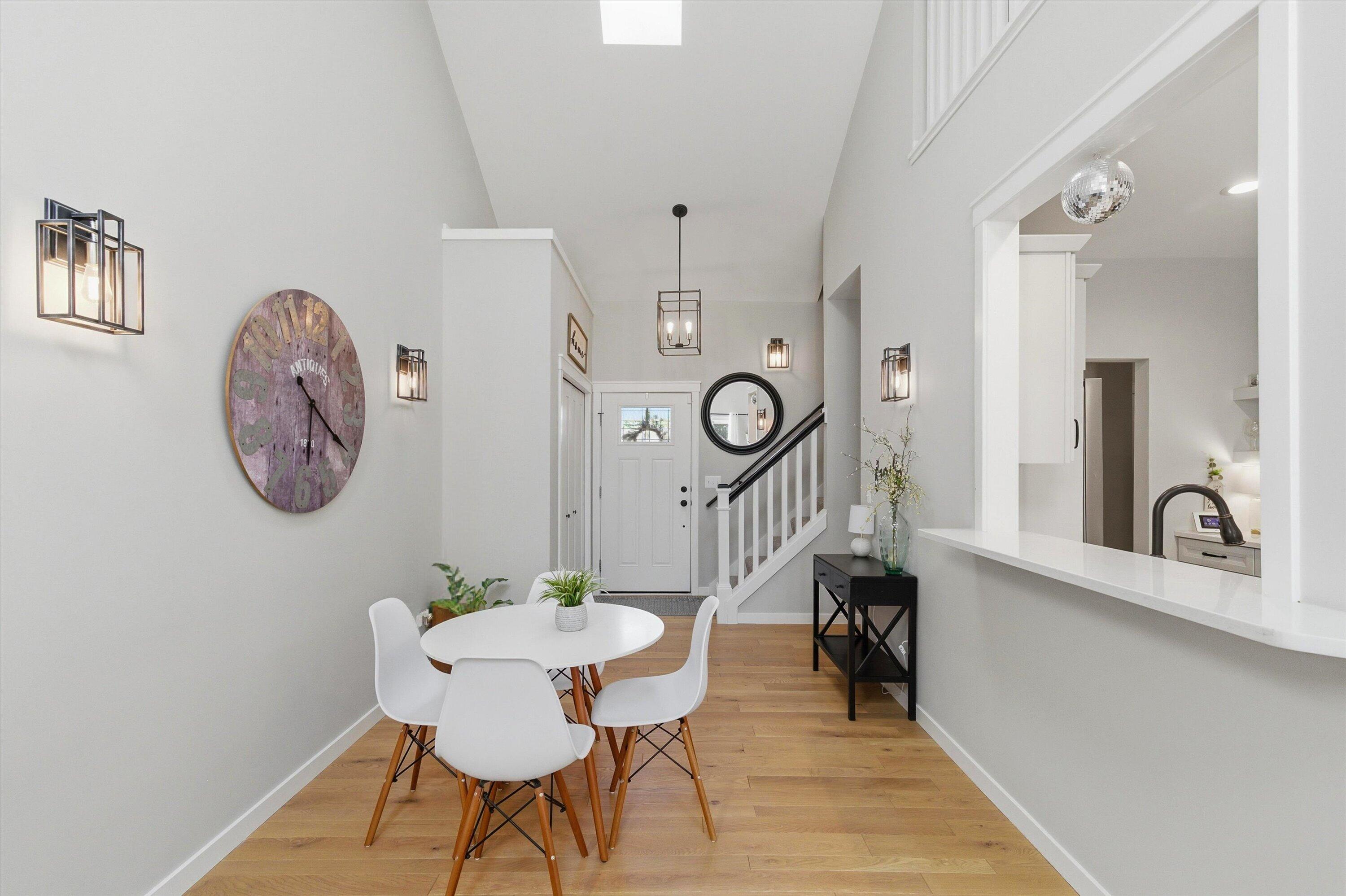 108 E Henry Street 802