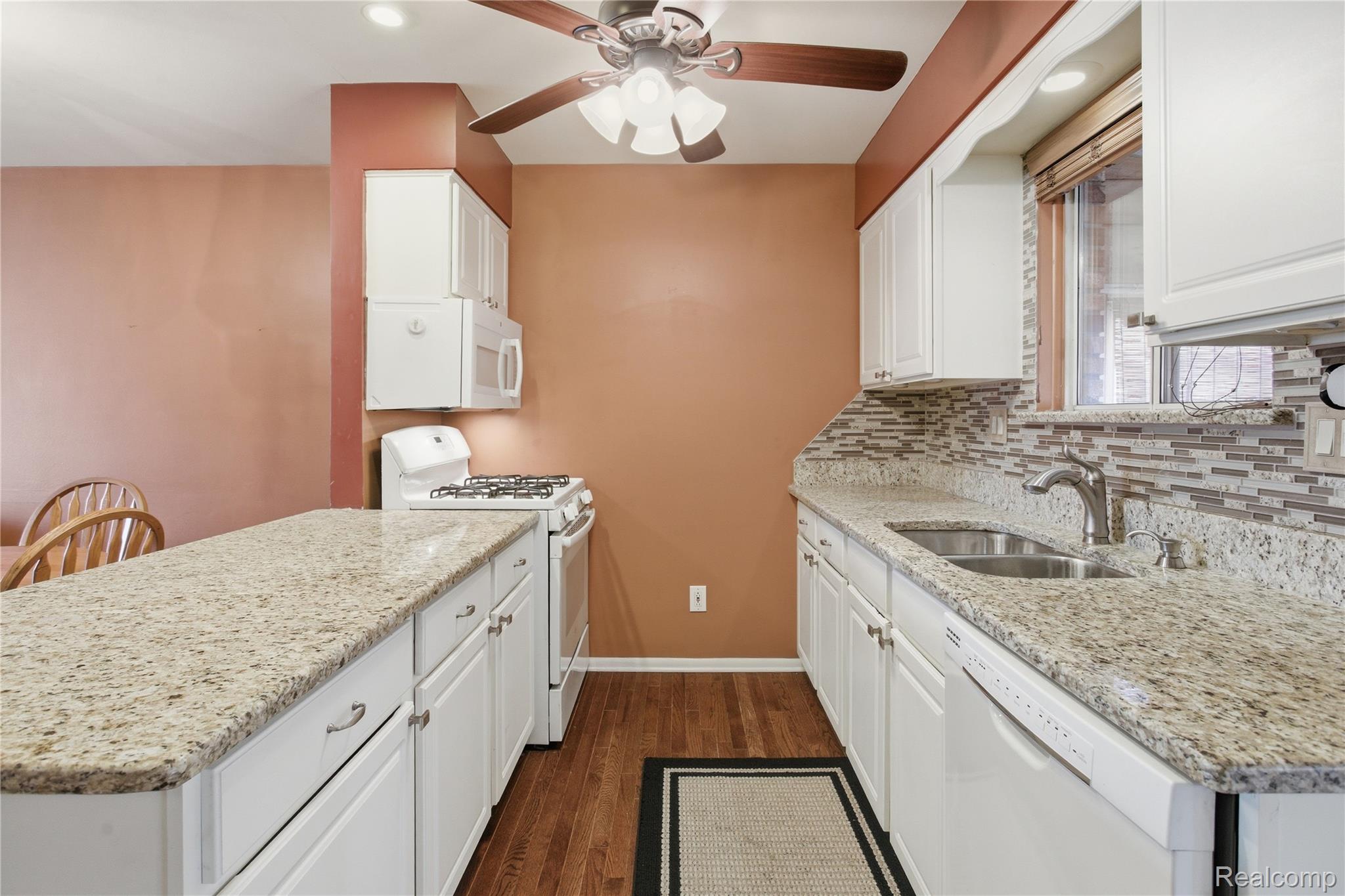 25126 Franklin Terrace Franklin Terrace 6
